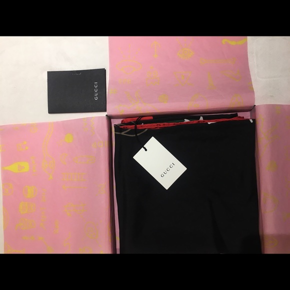 🔥GUCCI- NWT COCO CAPITÁN LOGO SILK SCARF - Picture 6 of 8
